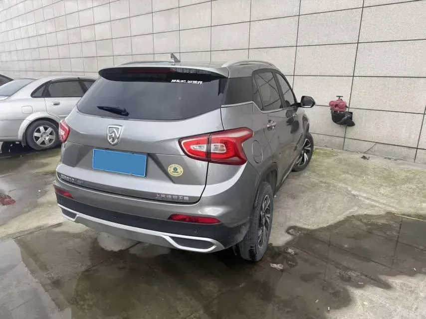 2017 HaiMa S5 Young Edition 1.6L 122HP L4 5MT,autocango,china used car exporter,china ev exporter,chinese used car exporter,chinese used ev exporter