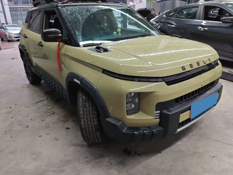 2025 Geely Cowboy 1.5T 181HP L4 7DCT,autocango,china used car exporter,china ev exporter,chinese used car exporter,chinese used ev exporter