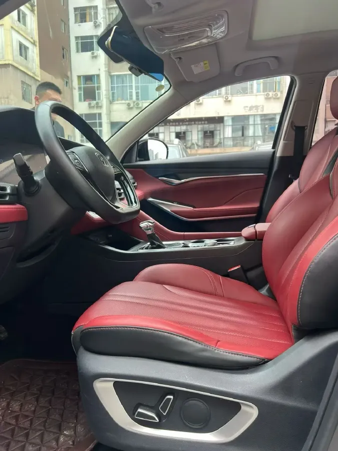 2020 ChangAn CS75 Plus 1.5T 178HP L4 6AT,autocango,china used car exporter,china ev exporter,chinese used car exporter,chinese used ev exporter