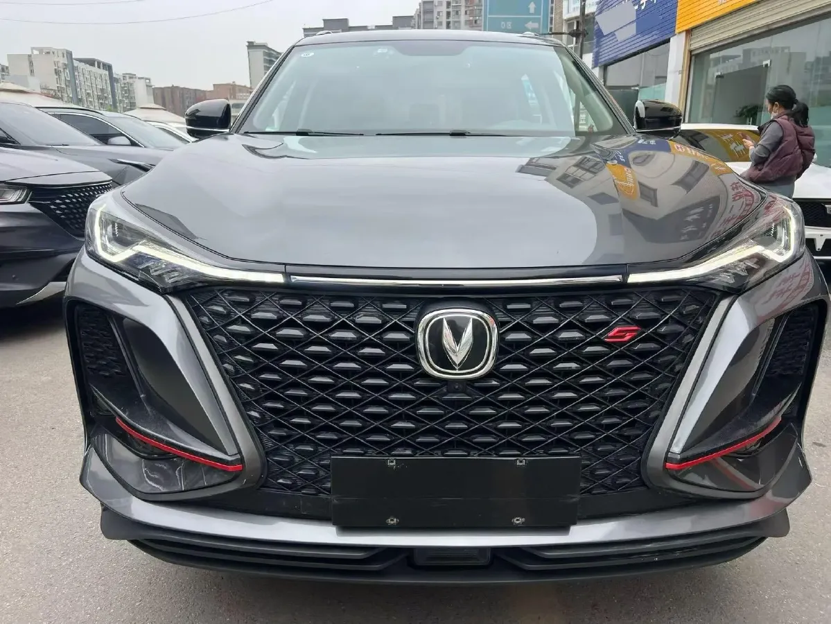 2020 ChangAn CS75 Plus 1.5T 178HP L4 6AT,autocango,china used car exporter,china ev exporter,chinese used car exporter,chinese used ev exporter