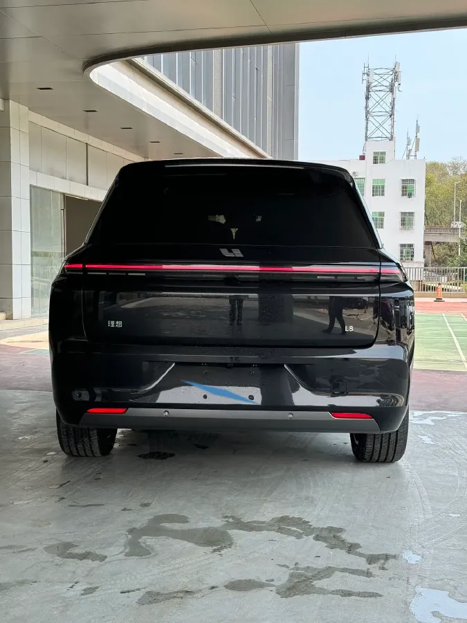2025 Li L8 Range Extended 154HP REEV,autocango,china used car exporter,china ev exporter,chinese used car exporter,chinese used ev exporter