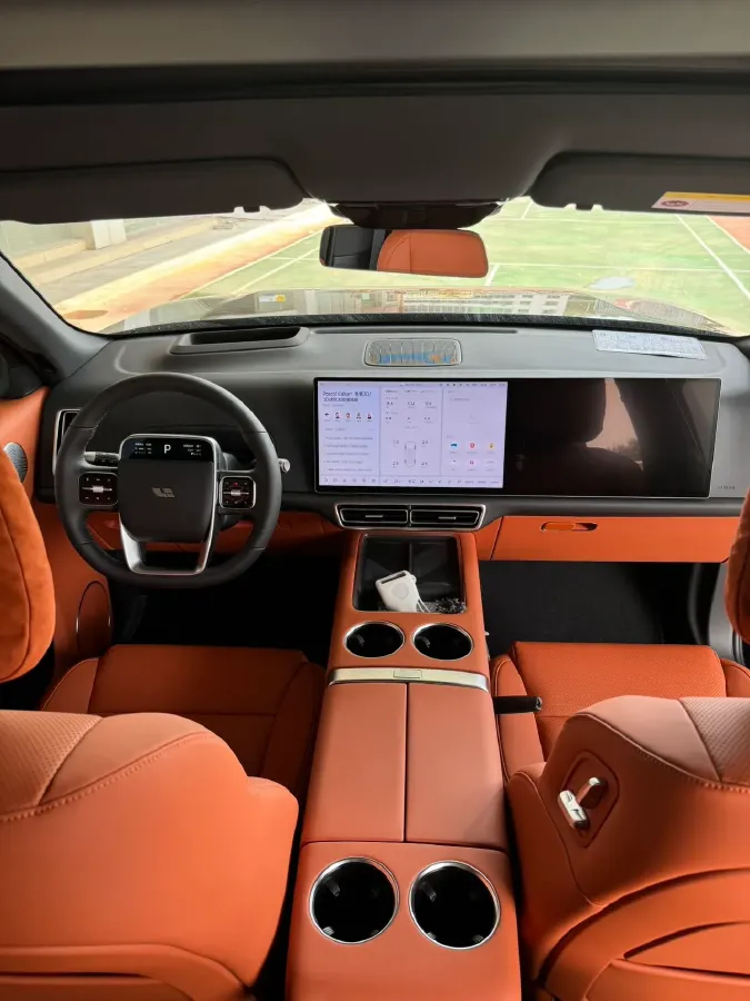 2025 Li L8 Range Extended 154HP REEV,autocango,china used car exporter,china ev exporter,chinese used car exporter,chinese used ev exporter