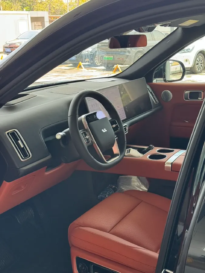 2025 Li L8 Range Extended 154HP REEV,autocango,china used car exporter,china ev exporter,chinese used car exporter,chinese used ev exporter