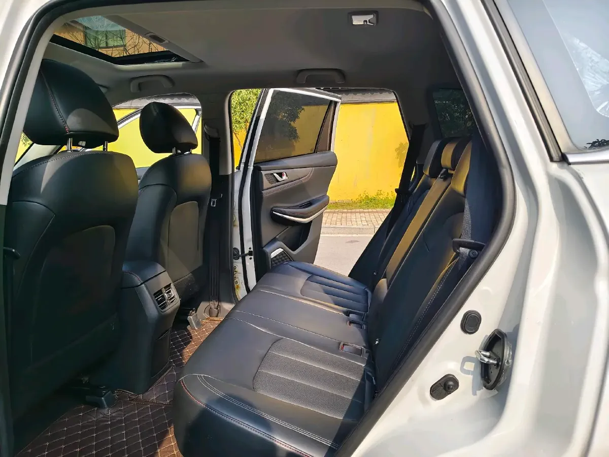 2021 ChangAn CS75 1.5T 178HP L4 7DCT,autocango,china used car exporter,china ev exporter,chinese used car exporter,chinese used ev exporter