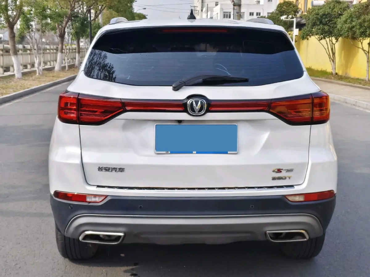 2021 ChangAn CS75 1.5T 178HP L4 7DCT,autocango,china used car exporter,china ev exporter,chinese used car exporter,chinese used ev exporter