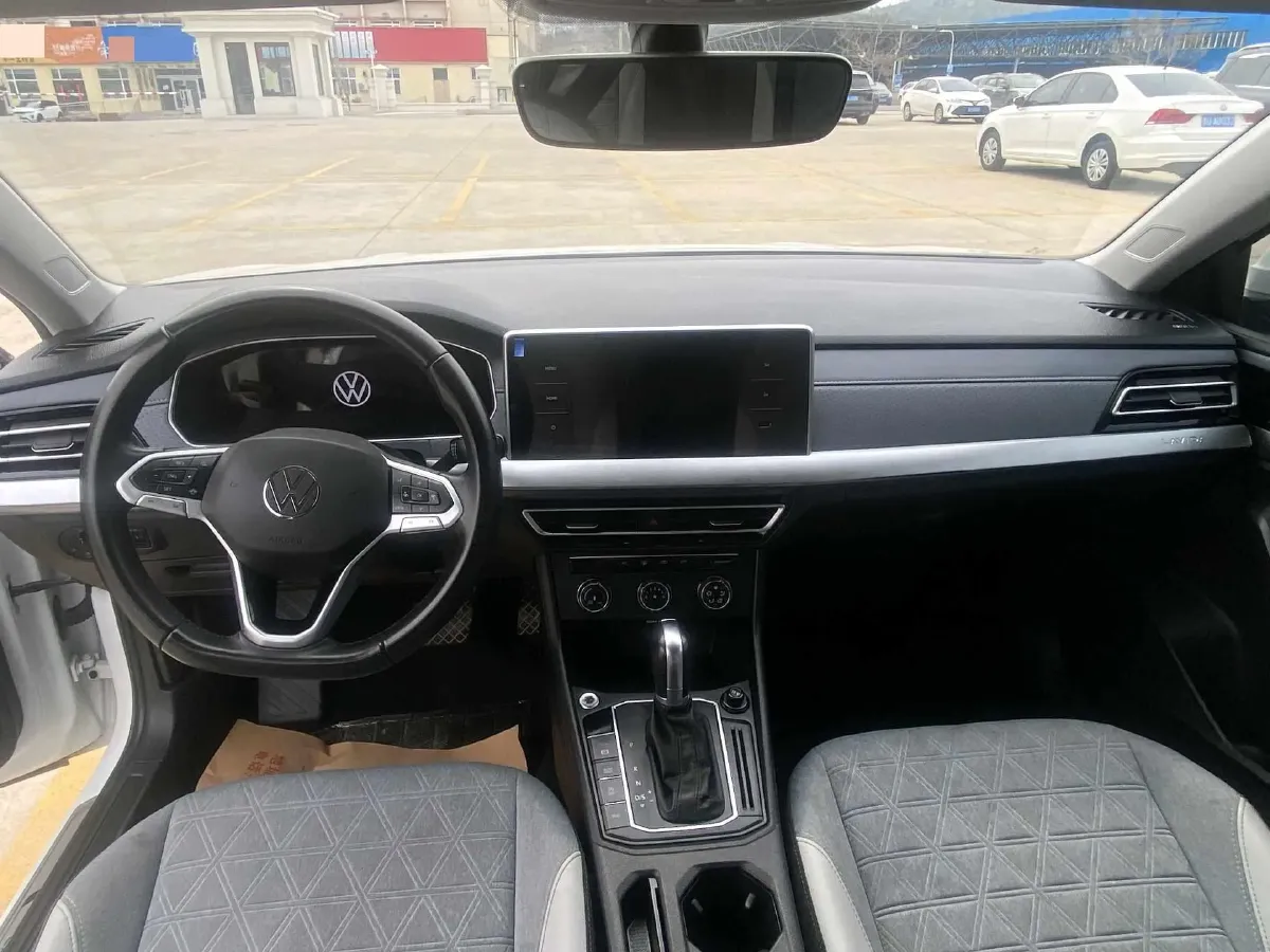 2023 Volkswagen Lavida 1.4T 150HP L4 7DCT,autocango,china used car exporter,china ev exporter,chinese used car exporter,chinese used ev exporter