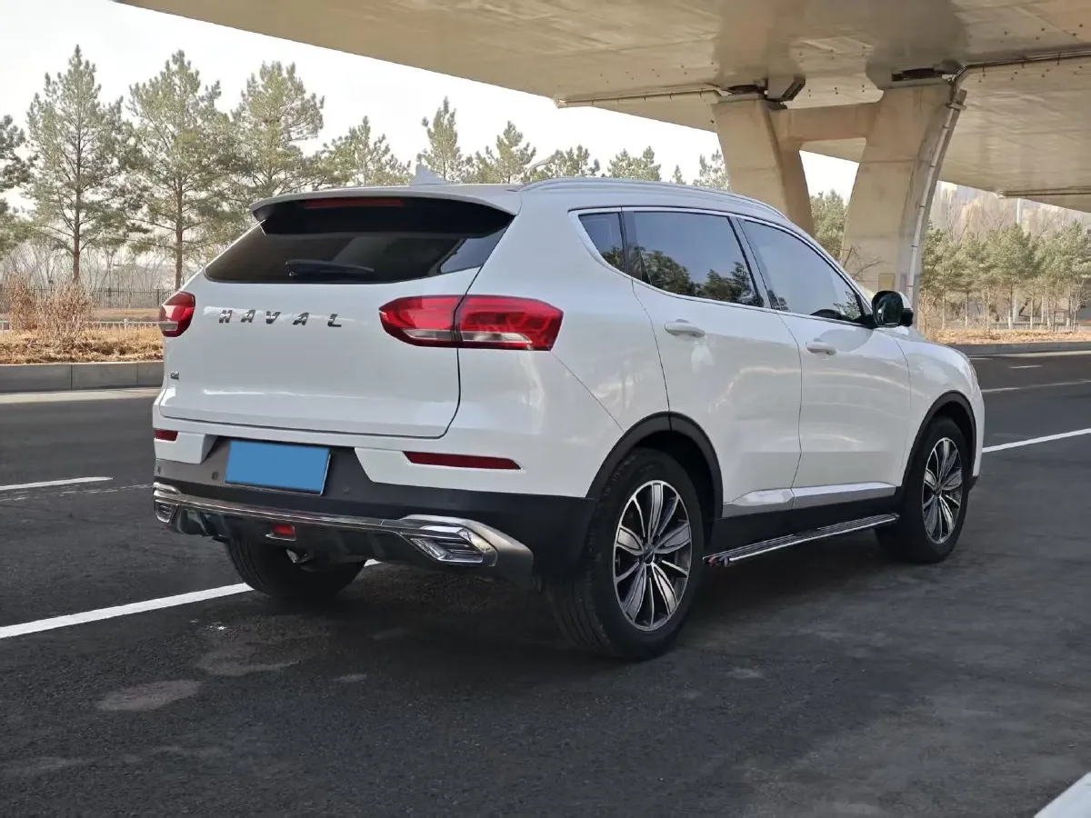 2021 Haval H6 1.5T 150HP L4 7DCT,autocango,china used car exporter,china ev exporter,chinese used car exporter,chinese used ev exporter