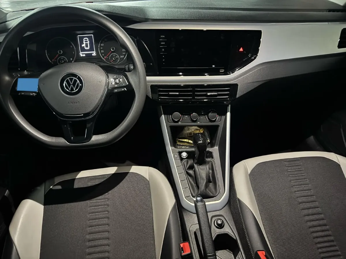 2021 Haval H6 1.5T 169HP L4 7DCT,autocango,china used car exporter,china ev exporter,chinese used car exporter,chinese used ev exporter