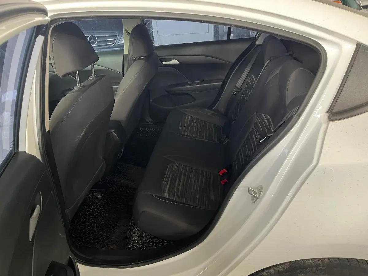 2019 Chevrolet Cavalier 1.5L 113HP L4 6AT,autocango,china used car exporter,china ev exporter,chinese used car exporter,chinese used ev exporter