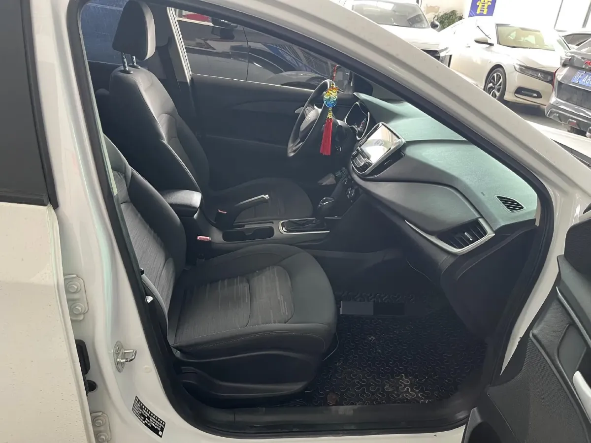 2019 Chevrolet Cavalier 1.5L 113HP L4 6AT,autocango,china used car exporter,china ev exporter,chinese used car exporter,chinese used ev exporter