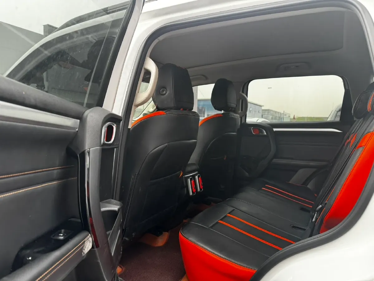 2022 Volkswagen T-Cross 1.5L 113HP L4 6AT,autocango,china used car exporter,china ev exporter,chinese used car exporter,chinese used ev exporter