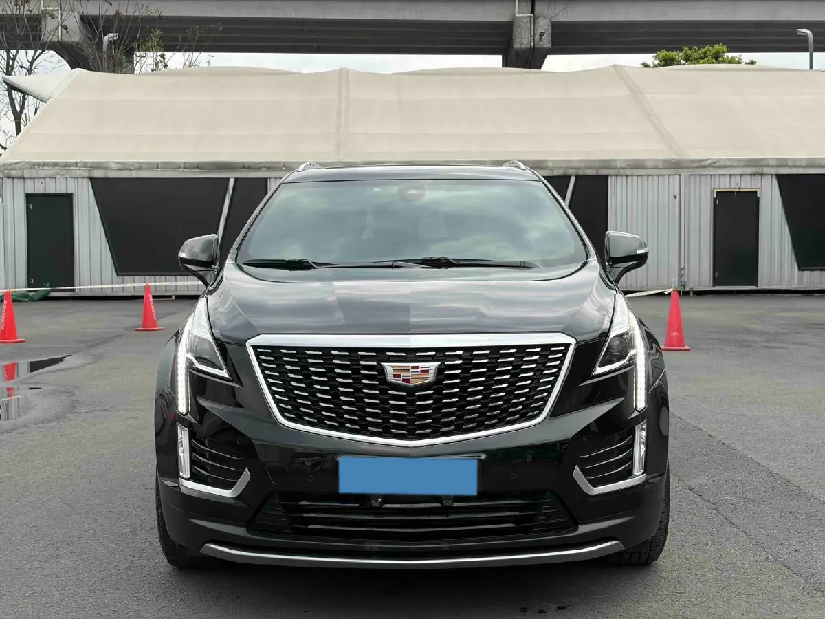 2020 Cadillac XT5 2.0T 237HP L4 9AT,autocango,china used car exporter,china ev exporter,chinese used car exporter,chinese used ev exporter