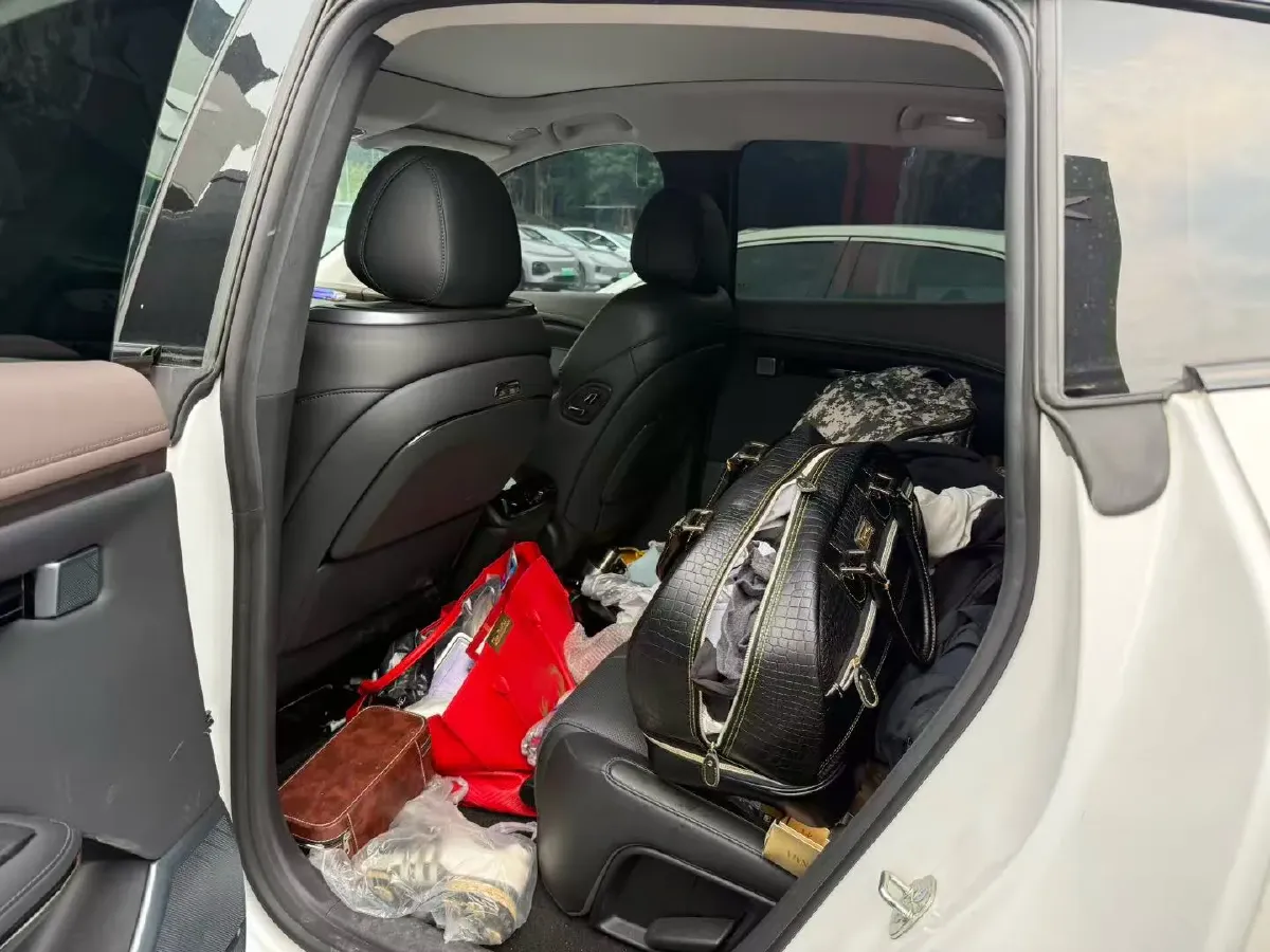 2023 HYPTEC HT BEV 80KWH,autocango,china used car exporter,china ev exporter,chinese used car exporter,chinese used ev exporter