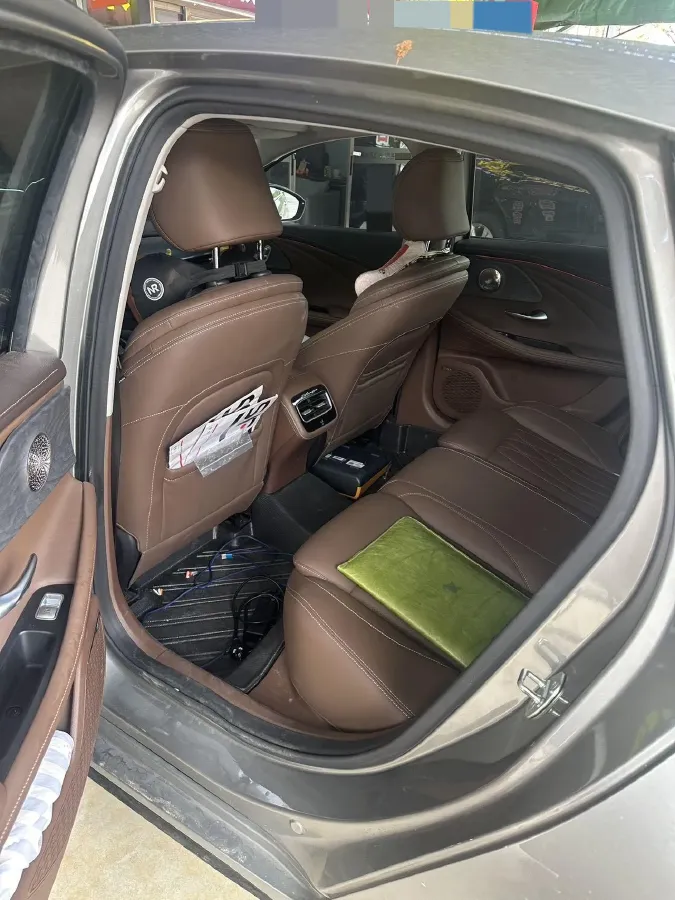 2023 Chery Arrizo 8 2.0T 254HP L4 7DCT,autocango,china used car exporter,china ev exporter,chinese used car exporter,chinese used ev exporter