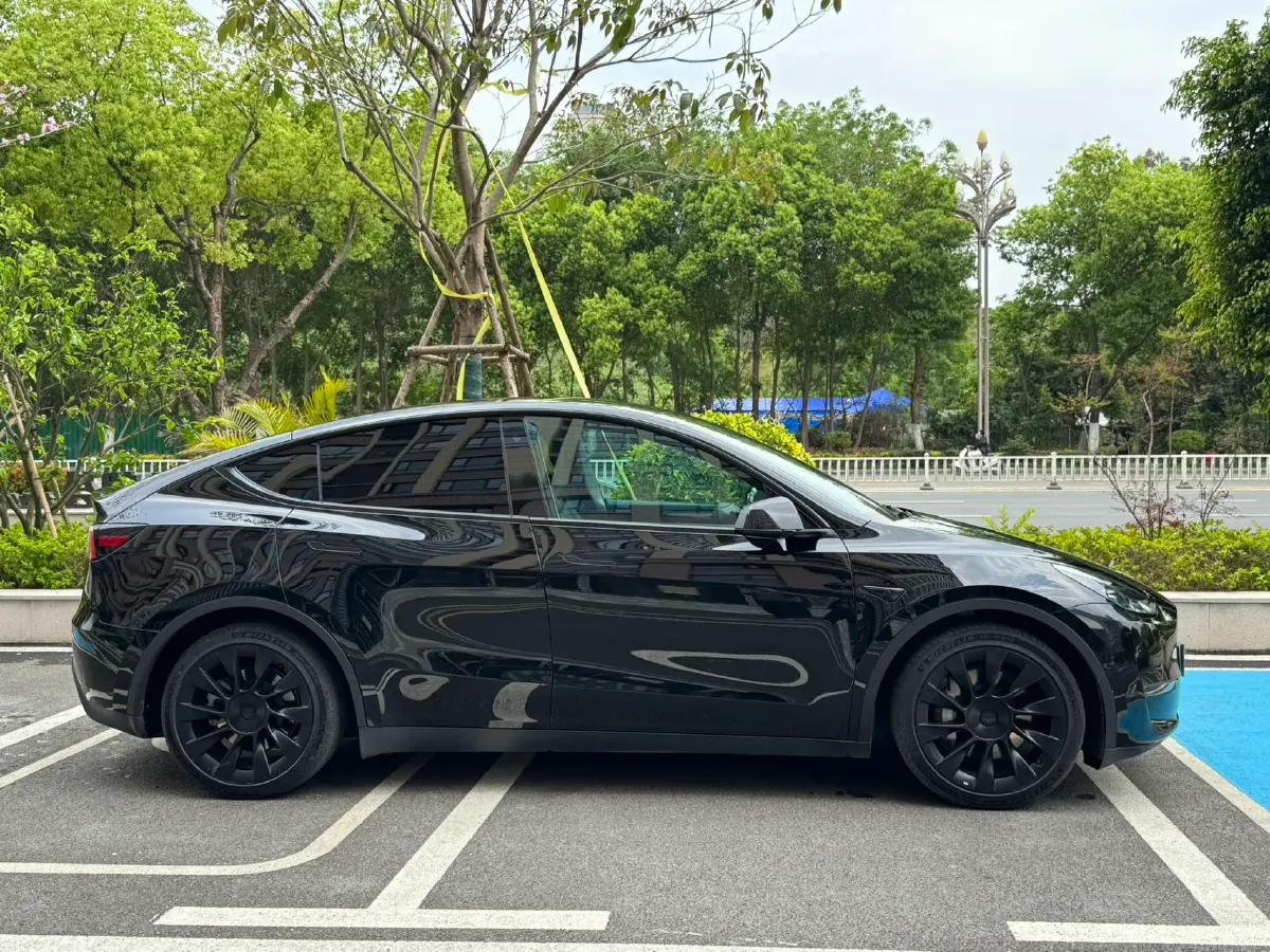 2021 Tesla Model Y BEV 60KWH,autocango,china used car exporter,china ev exporter,chinese used car exporter,chinese used ev exporter