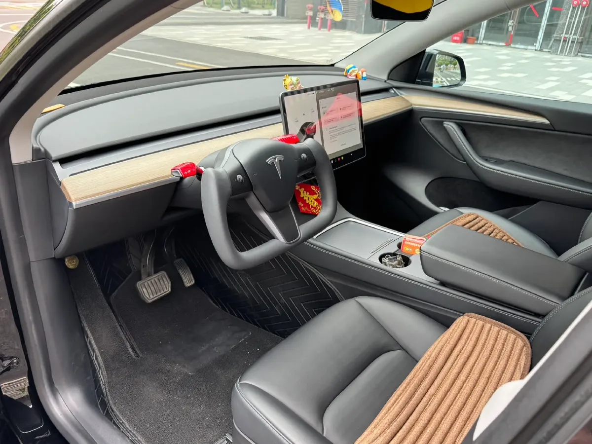 2021 Tesla Model Y BEV 60KWH,autocango,china used car exporter,china ev exporter,chinese used car exporter,chinese used ev exporter