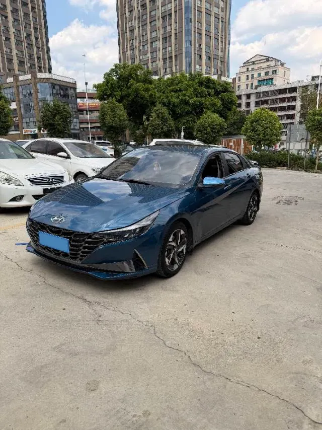 2021 Hyundai Elantra 1.5L 115HP L4 CVT,autocango,china used car exporter,china ev exporter,chinese used car exporter,chinese used ev exporter