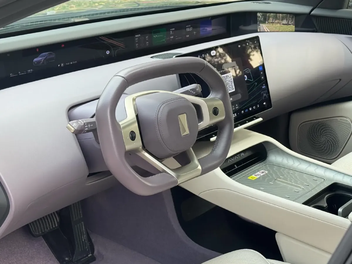 2025 Avatr 12 BEV 94.53KWH,autocango,china used car exporter,china ev exporter,chinese used car exporter,chinese used ev exporter