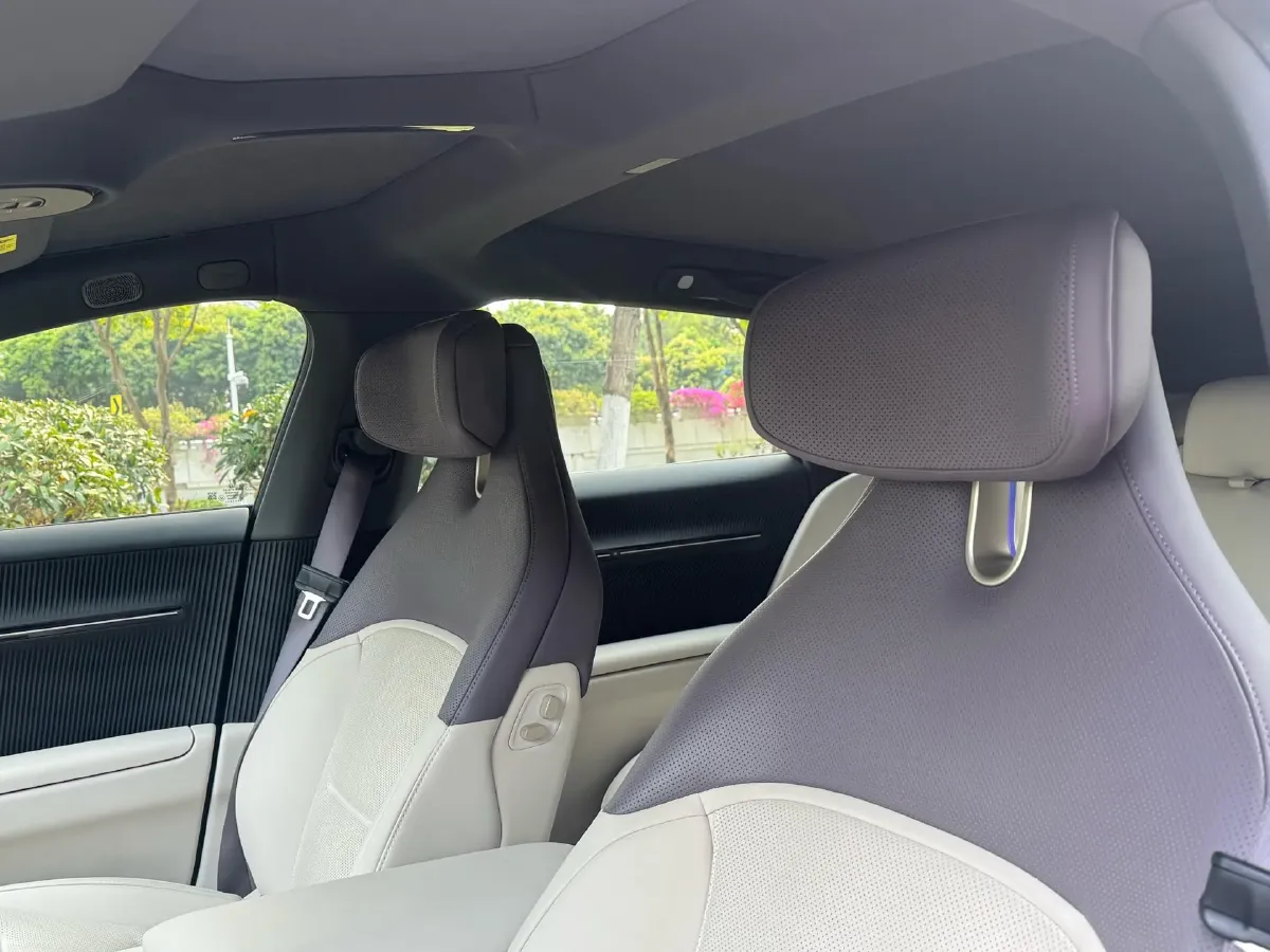 2025 Avatr 12 BEV 94.53KWH,autocango,china used car exporter,china ev exporter,chinese used car exporter,chinese used ev exporter