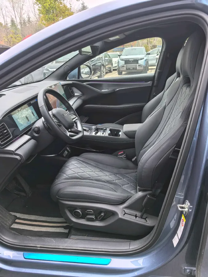 2025 BYD Sea Lion 07 BEV 80.64KWH,autocango,china used car exporter,china ev exporter,chinese used car exporter,chinese used ev exporter