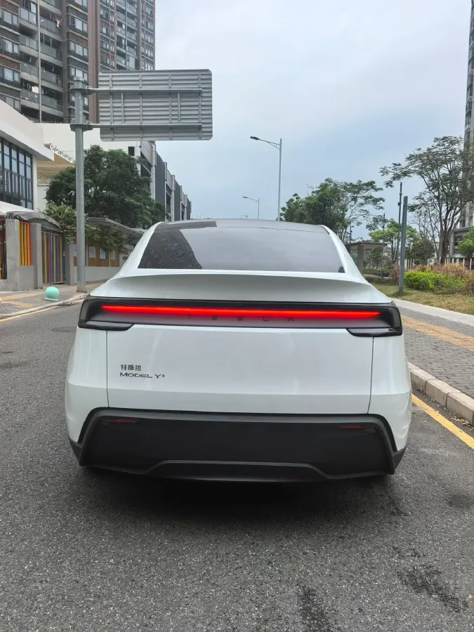 2026 Tesla Model Y BEV,autocango,china used car exporter,china ev exporter,chinese used car exporter,chinese used ev exporter