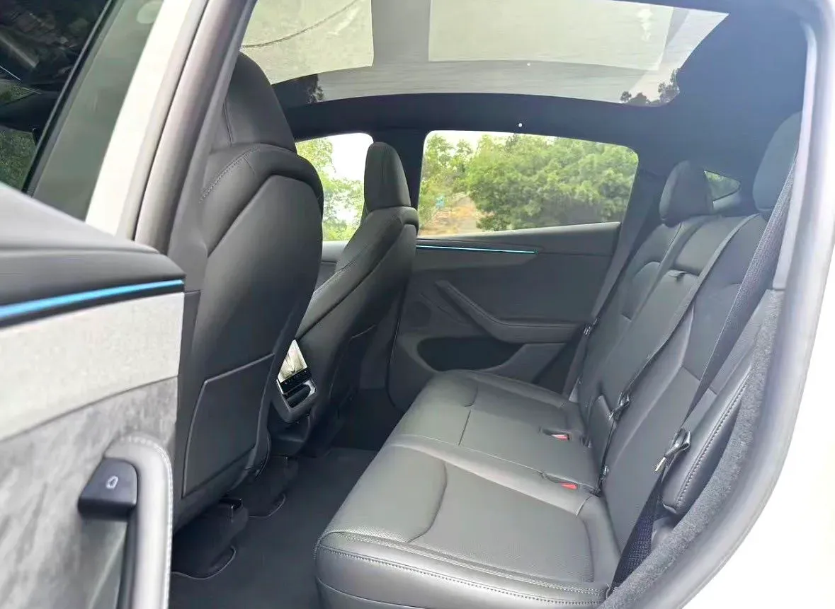 2026 Tesla Model Y BEV,autocango,china used car exporter,china ev exporter,chinese used car exporter,chinese used ev exporter