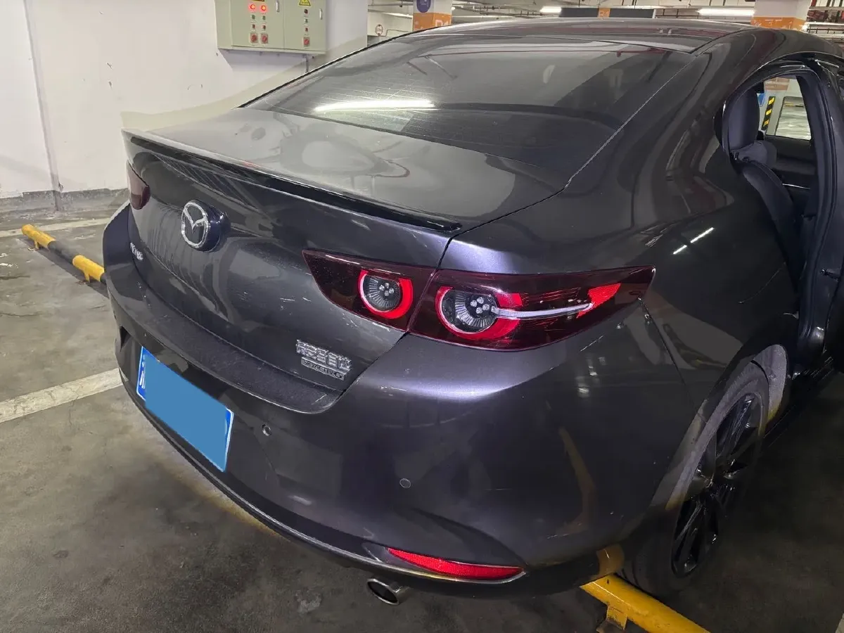 2022 Mazda 3 Axela 2.0L 158HP L4 6AT,autocango,china used car exporter,china ev exporter,chinese used car exporter,chinese used ev exporter