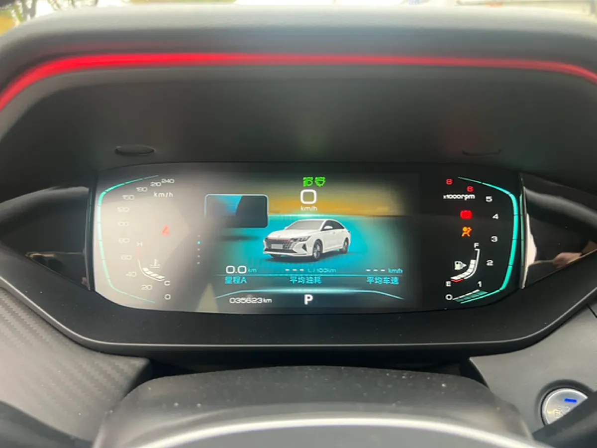 2021 DongFeng Aeolus YiXuan MAX 1.5T 190HP L4 7DCT,autocango,china used car exporter,china ev exporter,chinese used car exporter,chinese used ev exporter