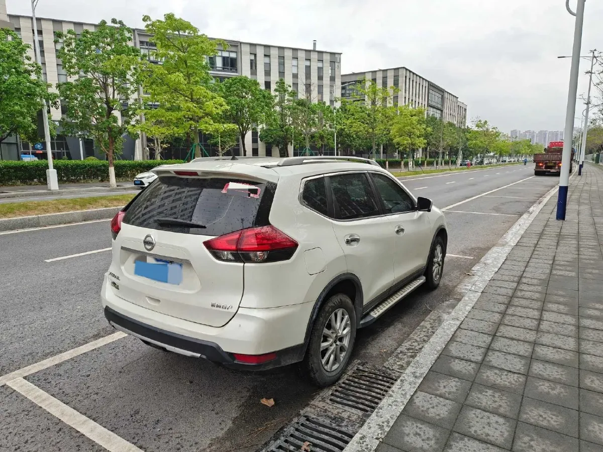 2021 Nissan X-Trail 2.0L 151HP L4 CVT,autocango,china used car exporter,china ev exporter,chinese used car exporter,chinese used ev exporter