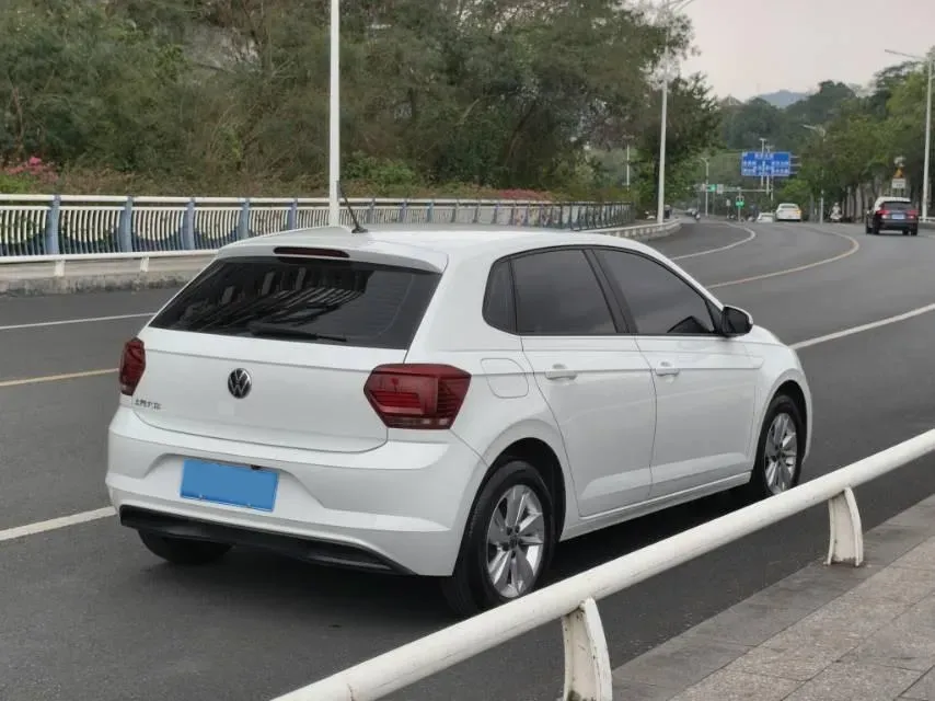 2023 Volkswagen Polo 1.5L 110HP L4 6AT,autocango,china used car exporter,china ev exporter,chinese used car exporter,chinese used ev exporter