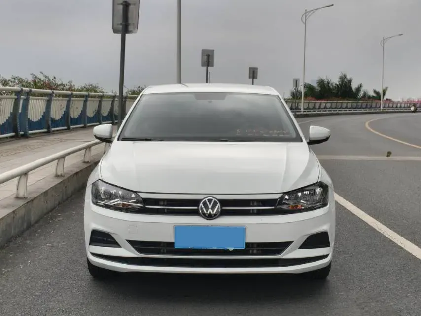 2023 Volkswagen Polo 1.5L 110HP L4 6AT,autocango,china used car exporter,china ev exporter,chinese used car exporter,chinese used ev exporter