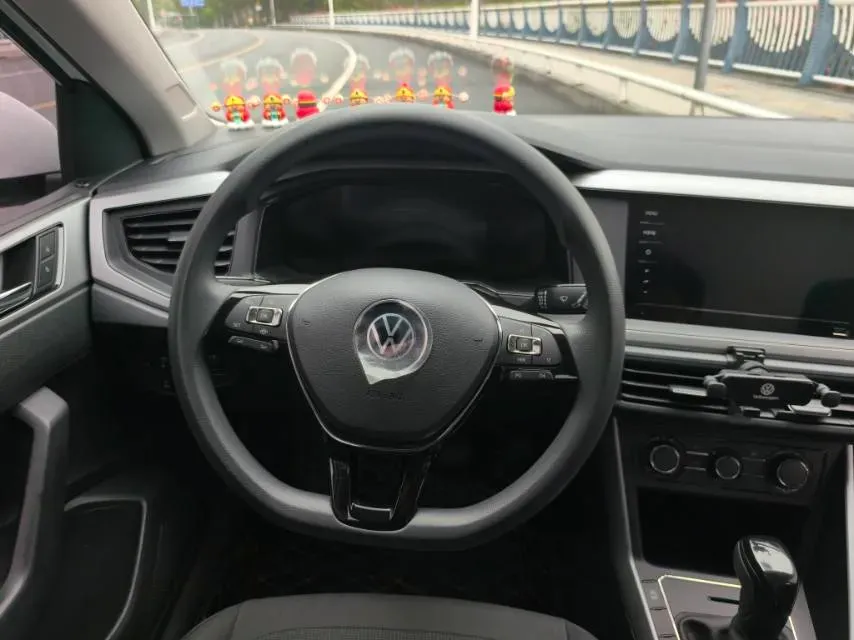 2023 Volkswagen Polo 1.5L 110HP L4 6AT,autocango,china used car exporter,china ev exporter,chinese used car exporter,chinese used ev exporter