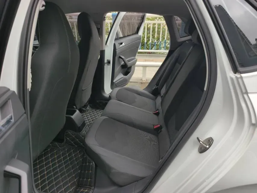 2023 Volkswagen Polo 1.5L 110HP L4 6AT,autocango,china used car exporter,china ev exporter,chinese used car exporter,chinese used ev exporter