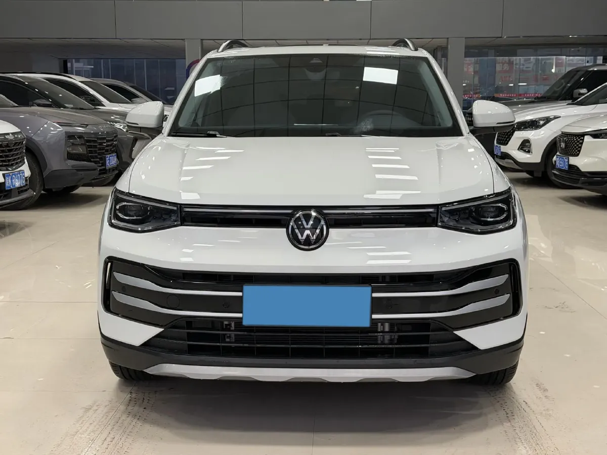 2025 Volkswagen Tharu 1.5L 110HP L4 6AT,autocango,china used car exporter,china ev exporter,chinese used car exporter,chinese used ev exporter