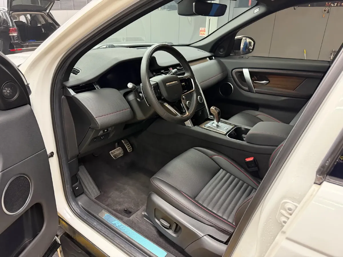 2022 Land Rover Discovery Sport 2.0T 249HP L4 9AT,autocango,china used car exporter,china ev exporter,chinese used car exporter,chinese used ev exporter