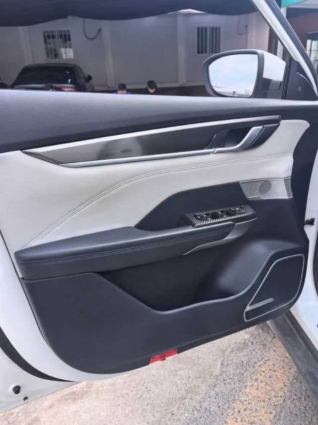 2018 Weltmeister EX5 BEV 52.56KWH,autocango,china used car exporter,china ev exporter,chinese used car exporter,chinese used ev exporter