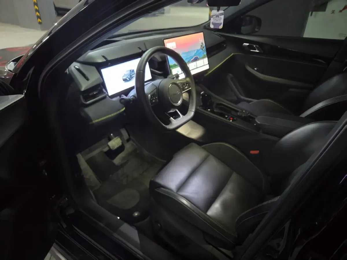 2025 LYNK&CO 03 2.0T 254HP L4 7DCT,autocango,china used car exporter,china ev exporter,chinese used car exporter,chinese used ev exporter