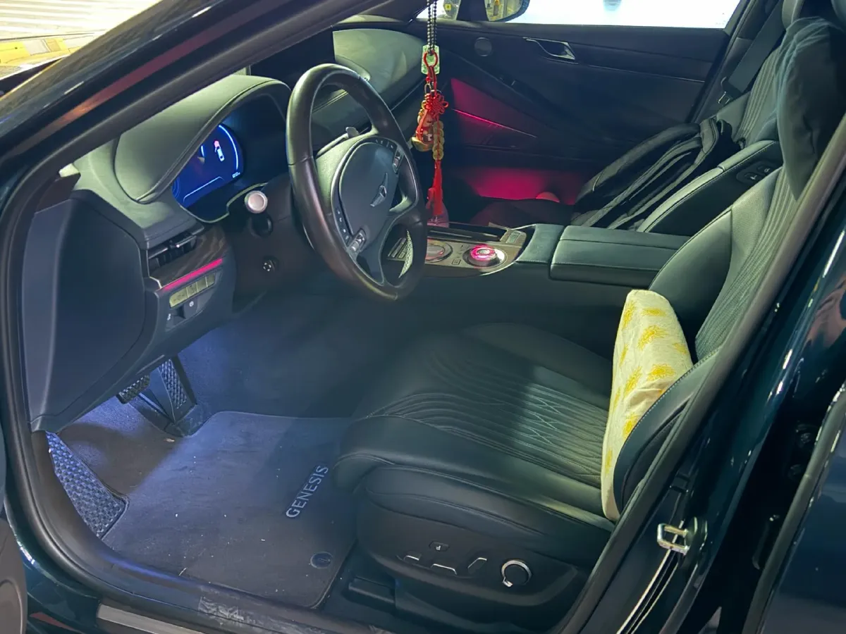 2021 Genesis G80 2.5T 304HP L4 8AT,autocango,china used car exporter,china ev exporter,chinese used car exporter,chinese used ev exporter