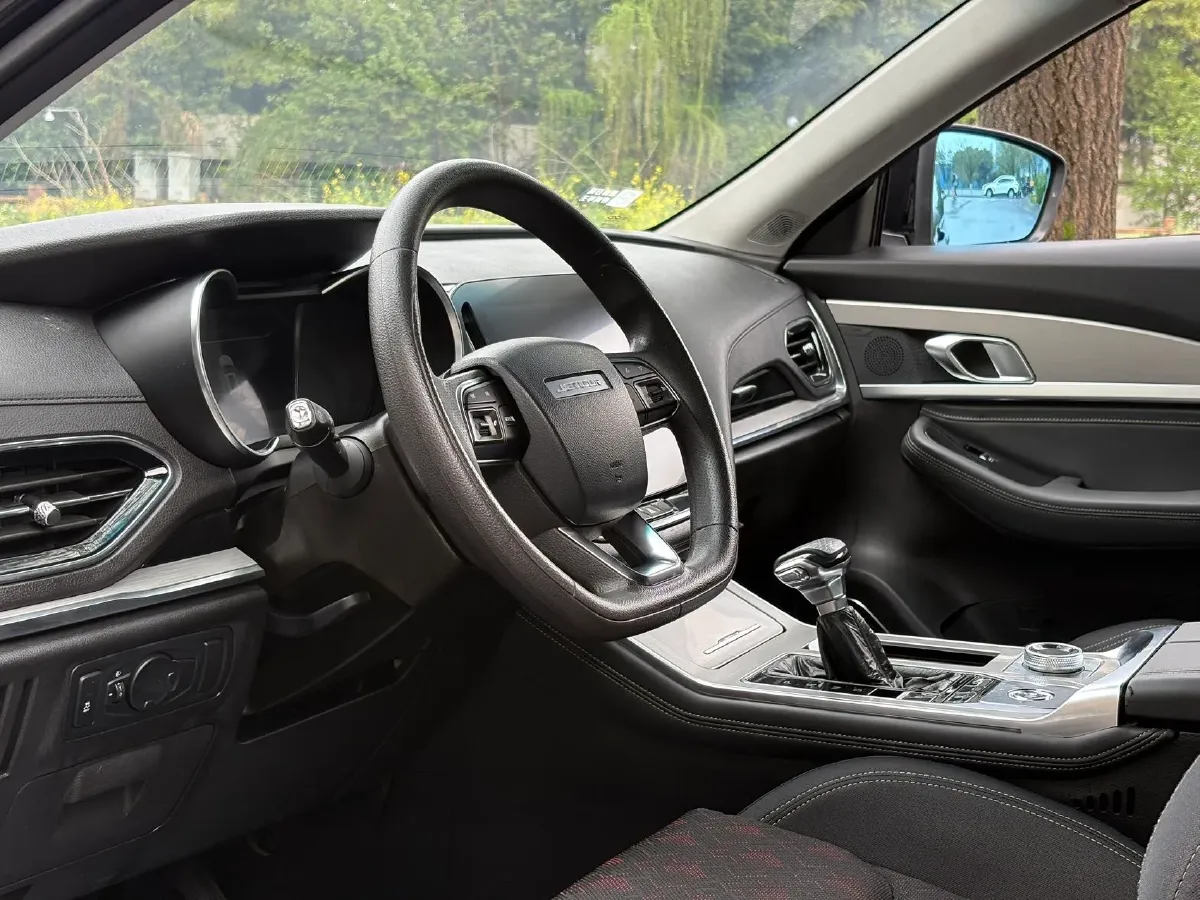 2021 Bestune T55 1.5T 169HP L4 7DCT,autocango,china used car exporter,china ev exporter,chinese used car exporter,chinese used ev exporter