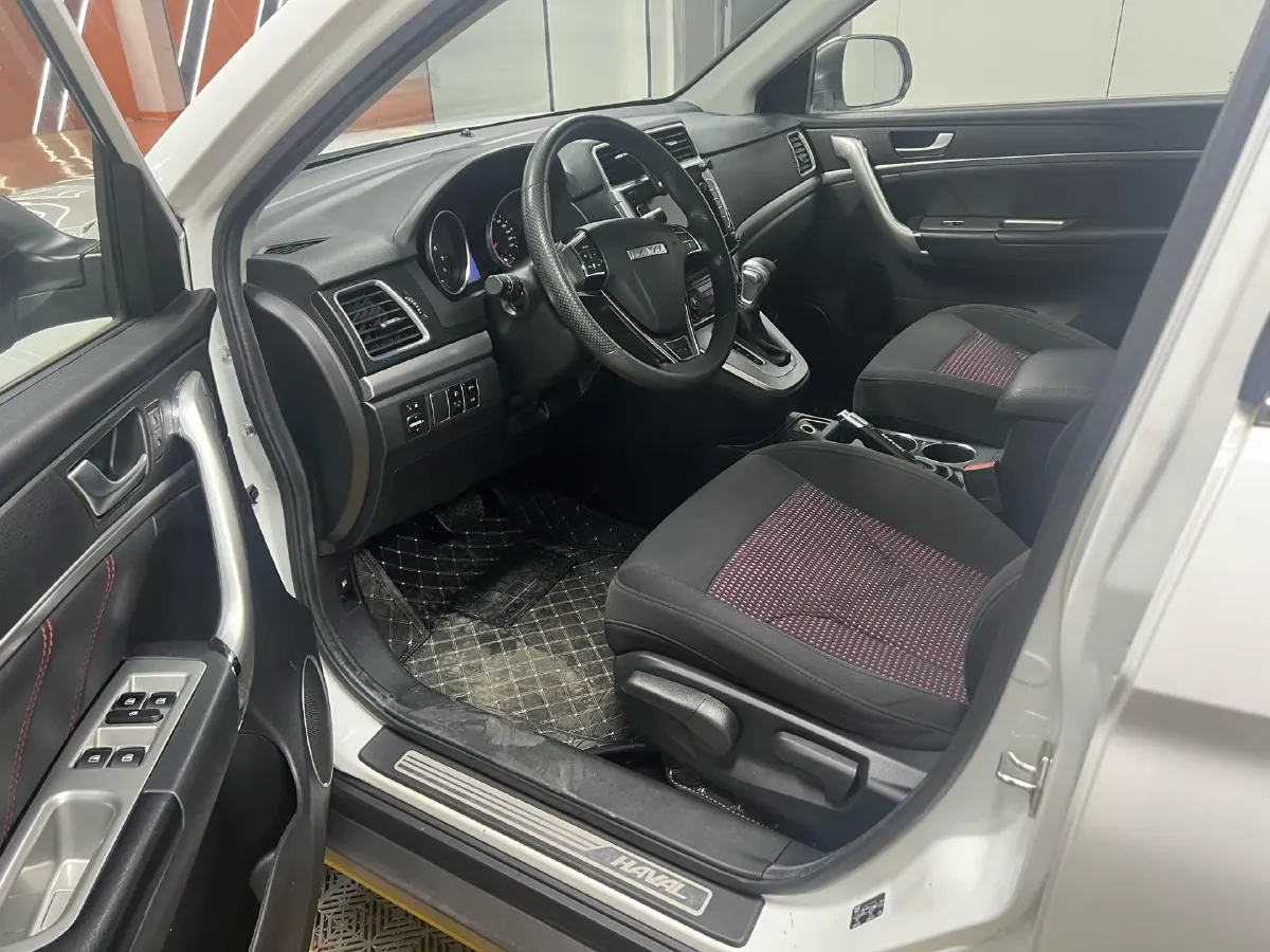 2018 Haval M6 1.5T 150HP L4 7DCT,autocango,china used car exporter,china ev exporter,chinese used car exporter,chinese used ev exporter