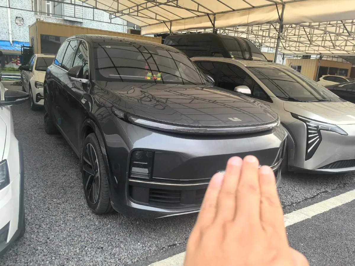 2024 Land Rover Range Rover Evoque 1.5T 200HP L3 8AT PHEV 15.5KWH,autocango,china used car exporter,china ev exporter,chinese used car exporter,chinese used ev exporter