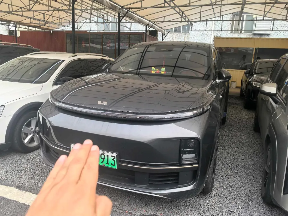 2024 Land Rover Range Rover Evoque 1.5T 200HP L3 8AT PHEV 15.5KWH,autocango,china used car exporter,china ev exporter,chinese used car exporter,chinese used ev exporter