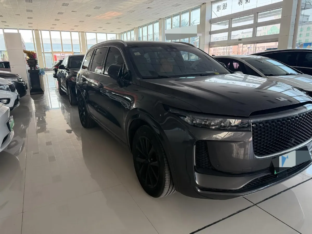 2020 Li ONE Range Extended 131HP REEV 40.5KWH,autocango,china used car exporter,china ev exporter,chinese used car exporter,chinese used ev exporter