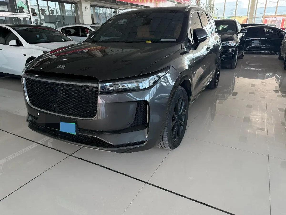 2020 Li ONE Range Extended 131HP REEV 40.5KWH,autocango,china used car exporter,china ev exporter,chinese used car exporter,chinese used ev exporter