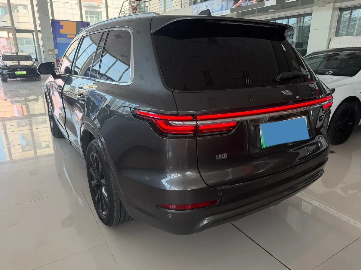 2020 Li ONE Range Extended 131HP REEV 40.5KWH,autocango,china used car exporter,china ev exporter,chinese used car exporter,chinese used ev exporter