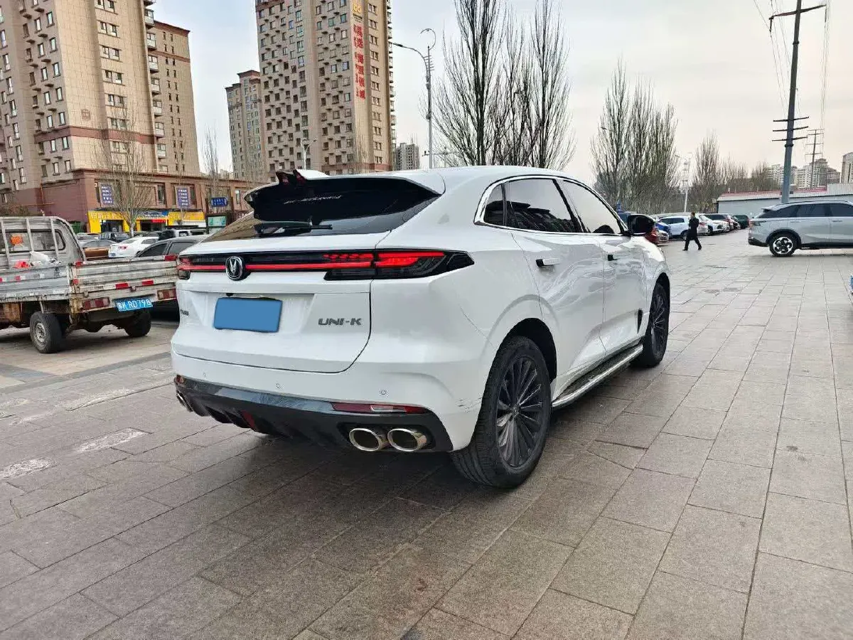 2021 ChangAn UNI-K 2.0T 233HP L4 8AT,autocango,china used car exporter,china ev exporter,chinese used car exporter,chinese used ev exporter
