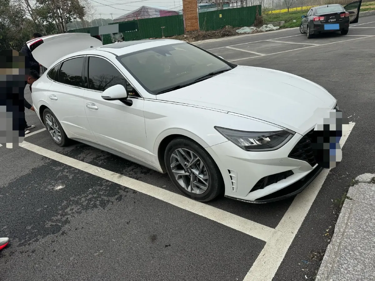 2020 Hyundai Sonata 1.5T 170HP L4 7DCT,autocango,china used car exporter,china ev exporter,chinese used car exporter,chinese used ev exporter