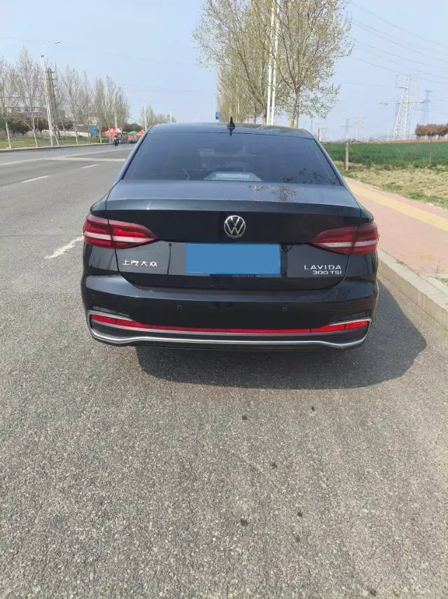 2023 Volkswagen Lavida 1.5T 160HP L4 7DCT,autocango,china used car exporter,china ev exporter,chinese used car exporter,chinese used ev exporter