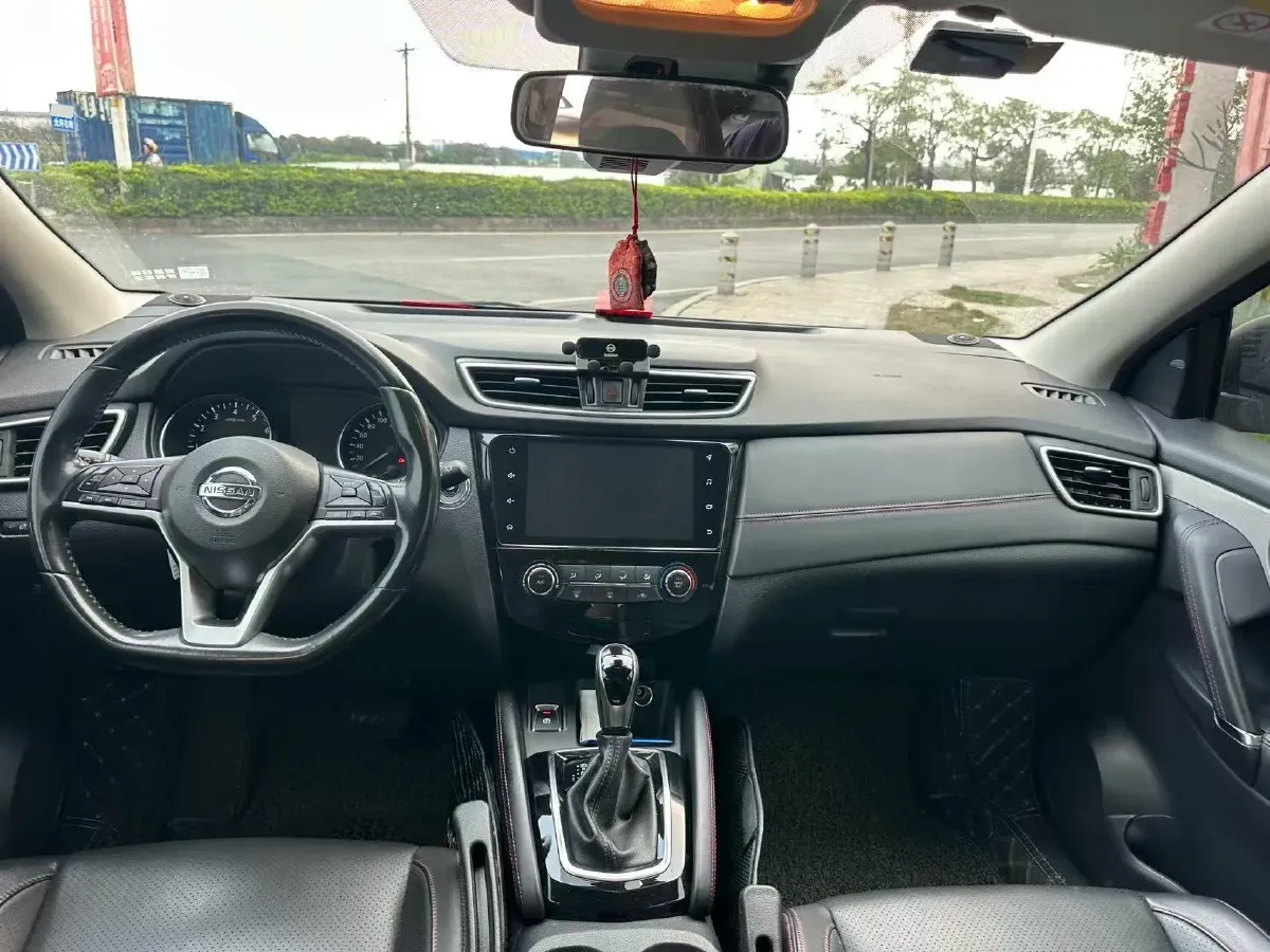 2021 Nissan Qashqai 2.0L 151HP L4 CVT,autocango,china used car exporter,china ev exporter,chinese used car exporter,chinese used ev exporter