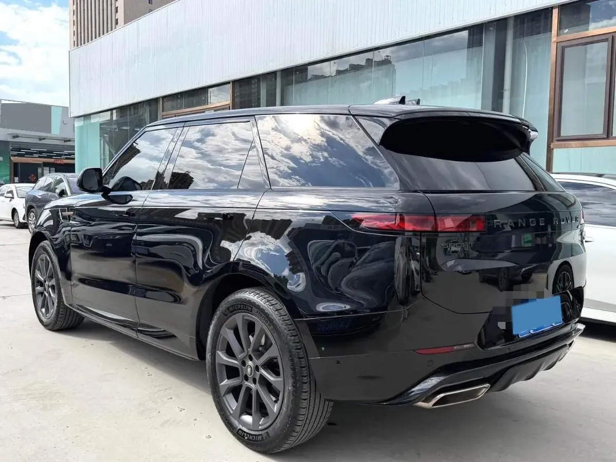 2023 Land Rover Range Rover Sport 3.0T 400HP L6 8AT,autocango,china used car exporter,china ev exporter,chinese used car exporter,chinese used ev exporter